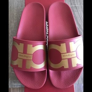 Men’s Salvatore Ferragamo Groove 7M